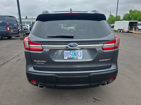 Used 2022 Subaru Ascent Premium w/ Convenience Package AWD/4WD image 4