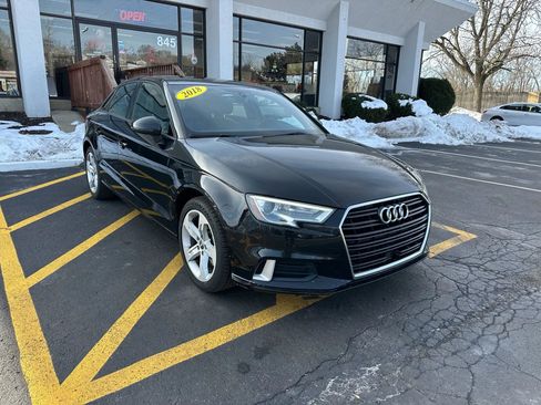 Used 2018 Audi A3 2.0T Premium image 9