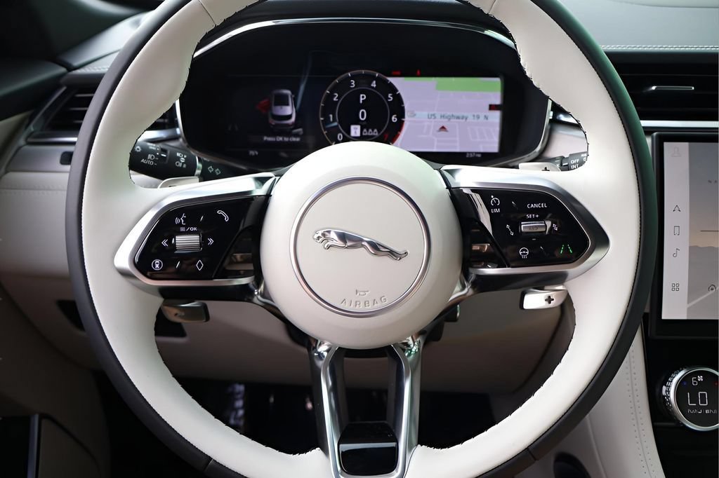 New 2026 Jaguar F-PACE R-Dynamic S AWD/4WD image 19