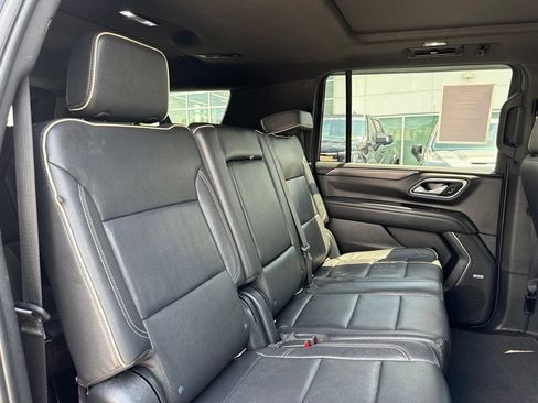 Used 2022 GMC Yukon XL SLT AWD/4WD image 24