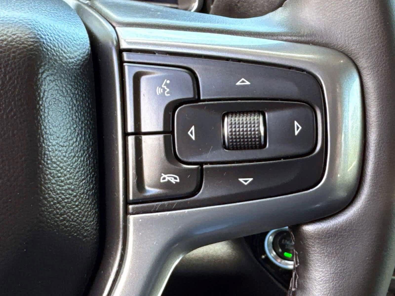 Used 2025 Chevrolet Silverado 2500 LTZ w/ LTZ Plus Package AWD/4WD image 30