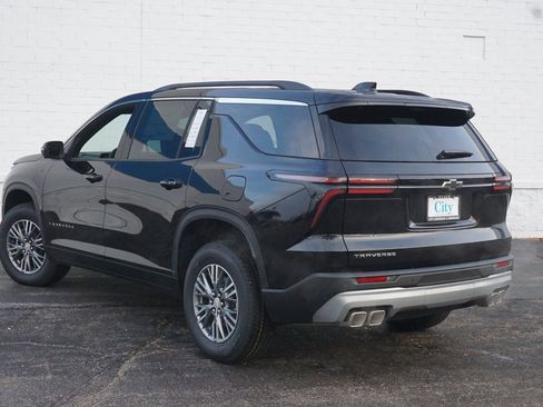 New 2026 Chevrolet Traverse LT w/ Driver Confidence Package image 7