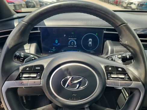 Used 2023 Hyundai Santa Cruz SEL Premium AWD/4WD image 18