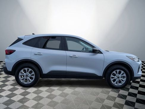 Used 2025 Ford Escape Active AWD/4WD image 6