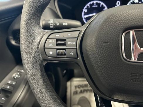 Certified 2023 Honda HR-V LX image 26