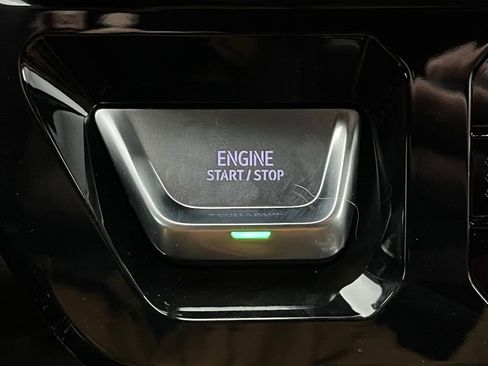 New 2025 GMC Sierra 1500 Denali w/ Denali Reserve Package image 4