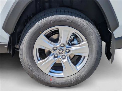 New 2025 Toyota RAV4 LE image 10