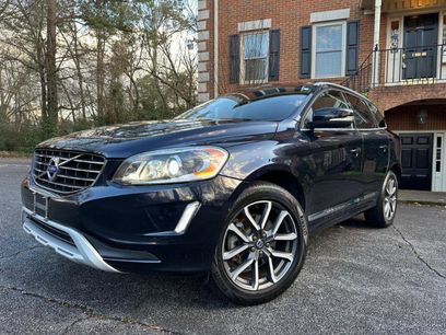 Used 2017 Volvo XC60 T6 Dynamic w/ Preferred Option Package
