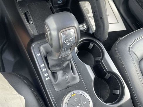 Certified 2025 Ford Bronco Badlands AWD/4WD image 27
