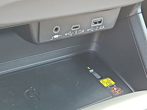 Certified 2025 Subaru Crosstrek 2.5i Sport w/ Crosstrek Mirror Package image 16