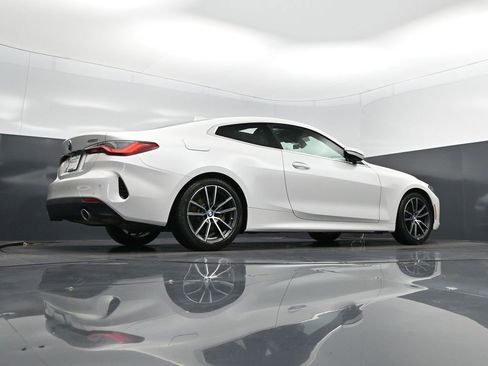 Certified 2023 BMW 430i Coupe w/ Premium Package image 42