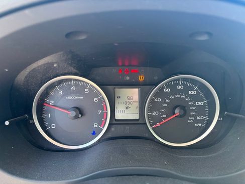 Used 2017 Subaru Forester 2.5i AWD/4WD image 11