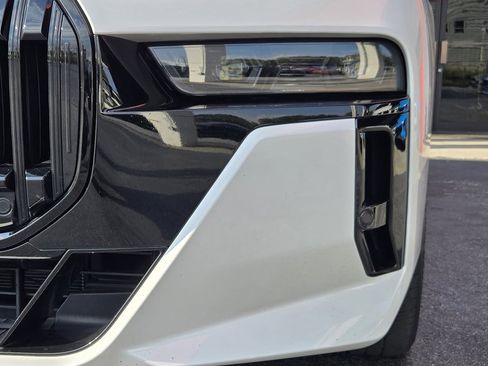 Used 2023 BMW 760i xDrive 760i xDrive w/ Executive Package image 13