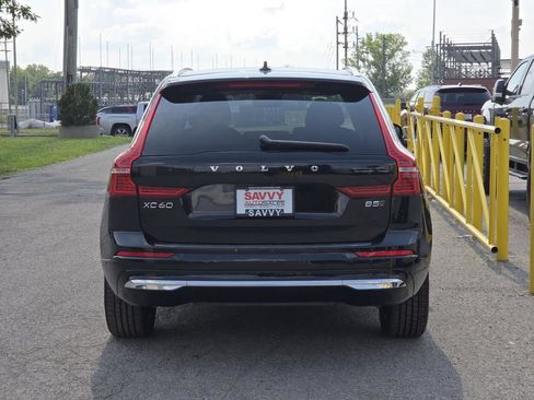 Used 2023 Volvo XC60 B5 Plus AWD/4WD image 14