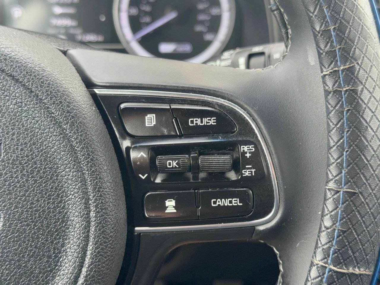 Used 2018 Kia Niro EX FWD image 19