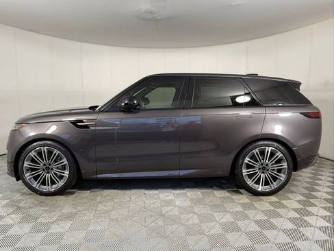 New 2026 Land Rover Range Rover Sport Dynamic SE AWD/4WD image 3