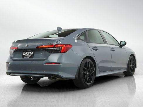 Used 2024 Honda Civic Sport image 4