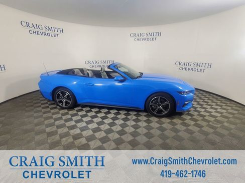 Used 2024 Ford Mustang Premium image 11