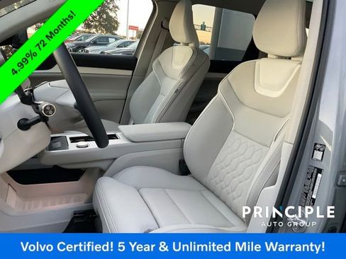 Certified 2025 Volvo EX90 Ultra image 18