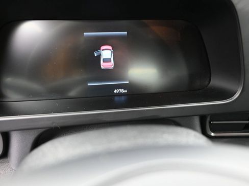 Certified 2025 Hyundai Elantra Sport image 20