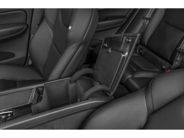 Used 2023 Volvo XC60 B5 Ultimate w/ Protection Package Premier FWD image 17