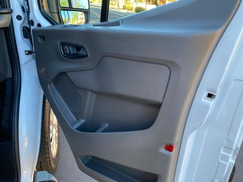 Used 2024 Ford Transit 250 T-250 130 Low Rf 9070 GVWR RW w/ Exterior Upgrade Package image 16