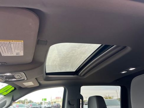 Used 2020 Chevrolet Silverado 1500 LT Trail Boss image 18