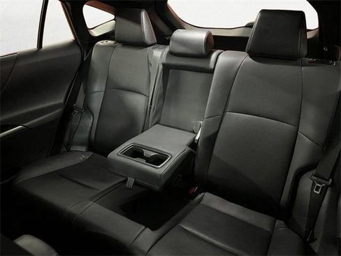 Used 2021 Toyota Venza Limited w/ Advanced Technology Package image 14