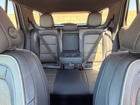 Used 2025 Chevrolet Equinox LT w/ Convenience Package II AWD/4WD image 17