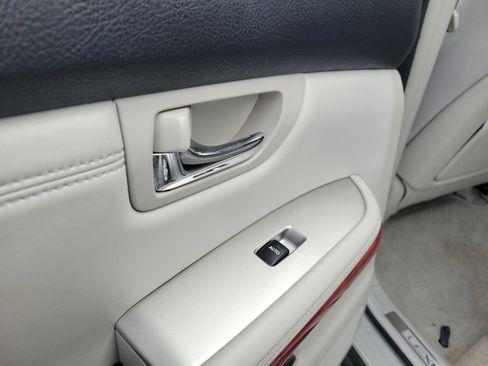 Used 2004 Lexus RX 330 AWD image 13