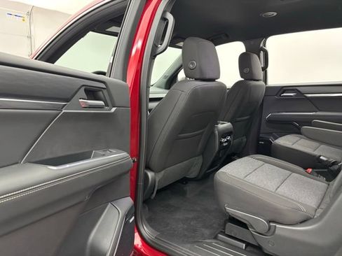New 2026 GMC Acadia Elevation AWD/4WD image 38