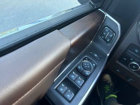 Used 2024 Ford F250 King Ranch w/ Chrome Package AWD/4WD image 18