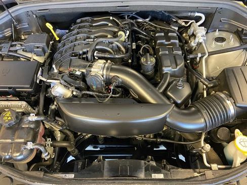 Certified 2024 Dodge Durango GT image 29