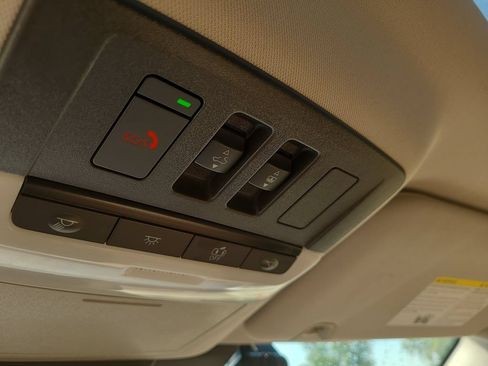 Certified 2025 Nissan Pathfinder Platinum w/ Cargo Package FWD image 25