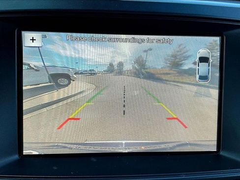 Used 2017 Ford Explorer XLT w/ Equipment Group 201A image 23