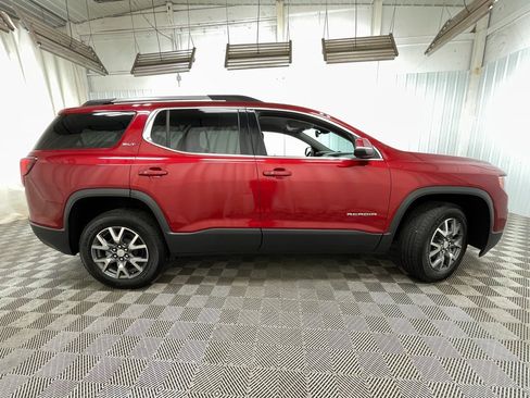 Used 2023 GMC Acadia SLT w/ Preferred Package image 23