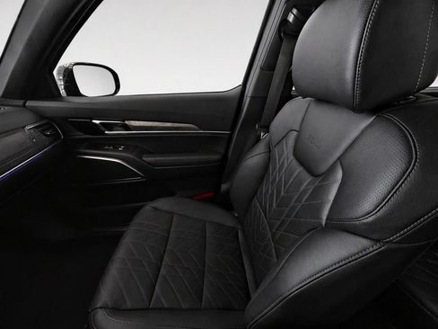 Certified 2025 Kia Telluride SX X-Line AWD/4WD image 31