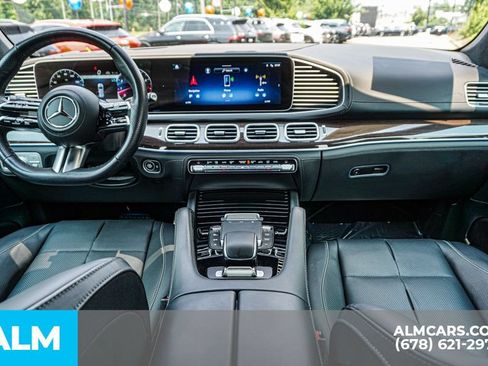 Used 2024 Mercedes-Benz GLS 580 4MATIC w/ Warmth & Comfort Package image 27