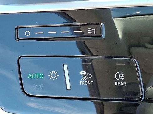 Used 2020 Audi S8 L w/ S8 Executive Package image 21