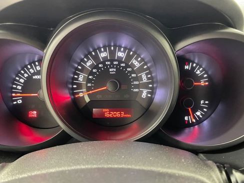 Used 2011 Kia Soul FWD image 5