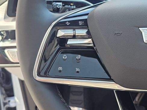 New 2026 Cadillac Lyriq Sport AWD/4WD image 26