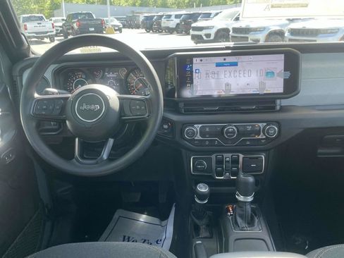 New 2026 Jeep Gladiator Sport AWD/4WD image 21
