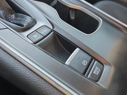 Used 2019 Honda Accord Sport image 45