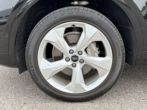 Used 2022 Audi Q5 2.0T Prestige AWD/4WD image 32