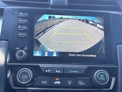 Used 2019 Honda Civic EX image 10