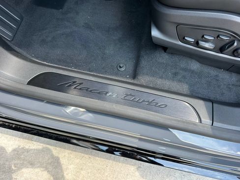 Used 2026 Porsche Macan Turbo Electric AWD/4WD image 24
