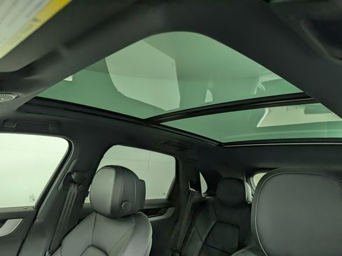 Used 2026 Porsche Cayenne image 19