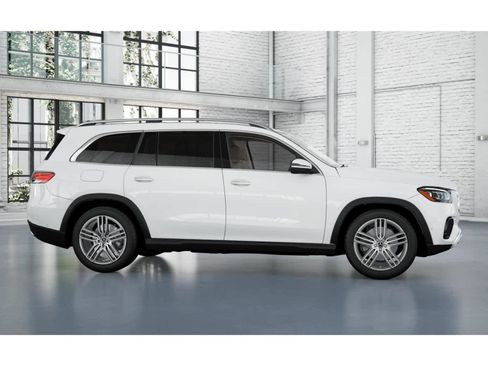 New 2026 Mercedes-Benz GLS 450 4MATIC image 14