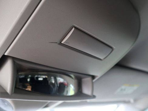Used 2019 Dodge Grand Caravan SE w/ UConnect Hands-Free Group FWD image 63