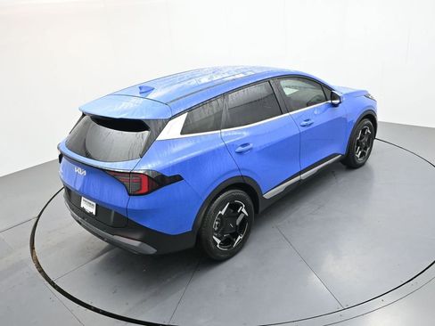 Used 2026 Kia Sportage EX FWD image 29